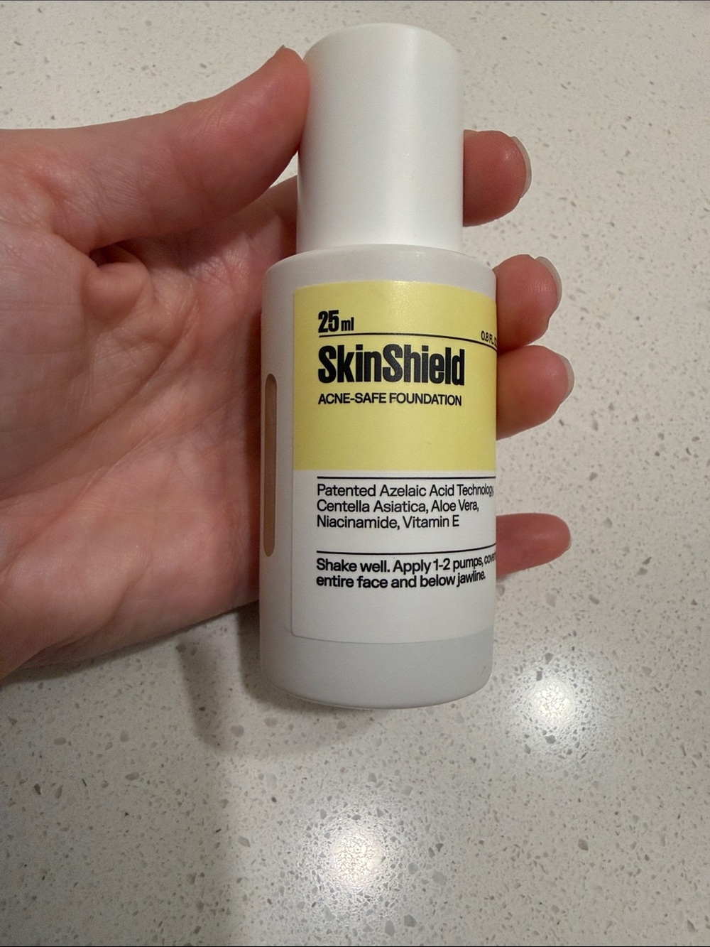Acne-Safe Foundation - Light/Beige